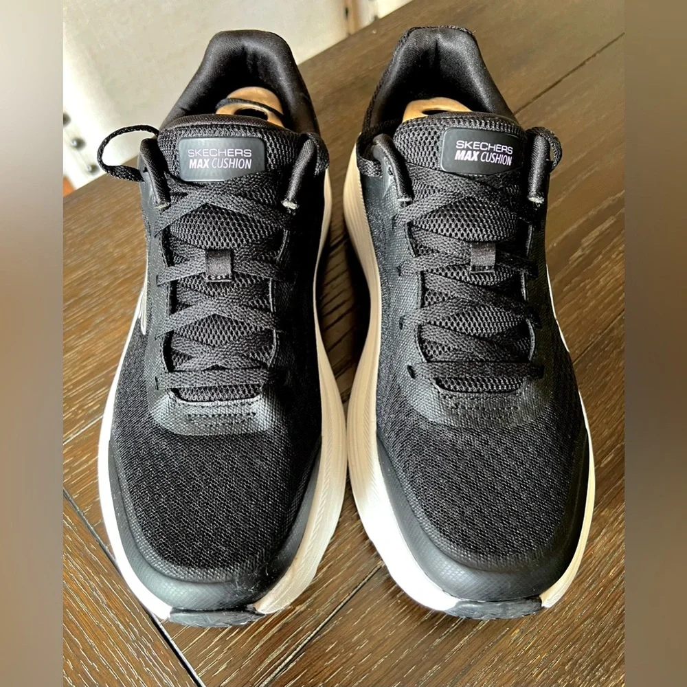 SKECHERS MAX CUSHIONING MESH LACE UP SNEAKERS ENDEAVOR SIZE 9.5 - Picture 7 of 13